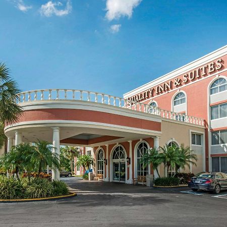 Quality Inn & Suites Near The Theme Parks Орландо Екстер'єр фото