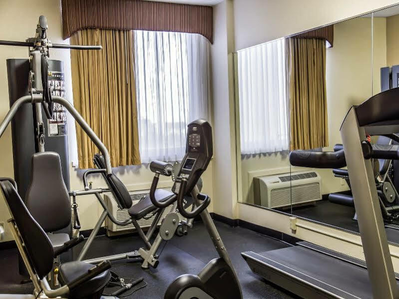 Quality Inn & Suites Near The Theme Parks Орландо Екстер'єр фото